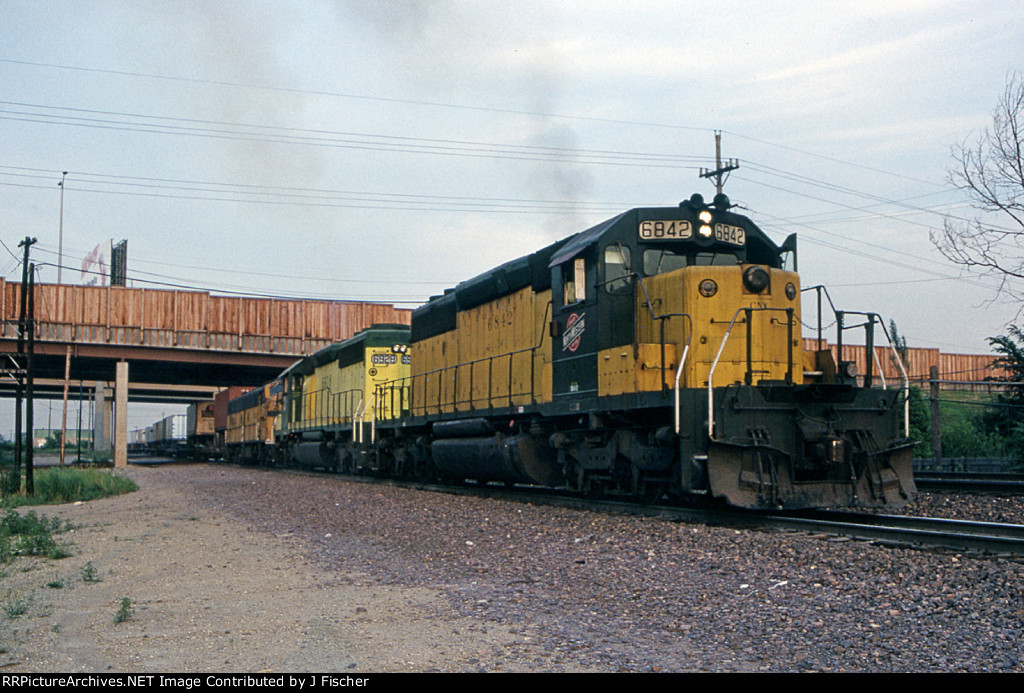 CNW 6842